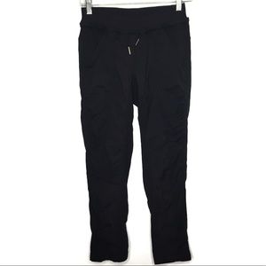 Lululemon street to studio pants cropped sz 0